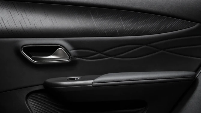 Mobil Chery Lepas E4 - Jahitan Ripple Dinamis