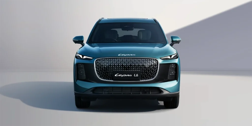 Mobil Chery LEPAS L8 - Sales Lepas Jakarta