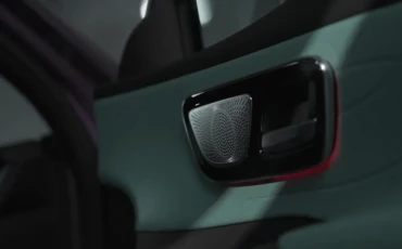 Tombol pengaturan posisi kursi Exquisite Door Trim dan Memory Seat Controls Chery Lepas L8.