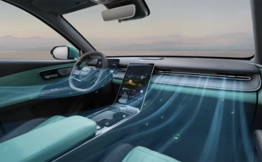 Aliran udara AC dari Intelligent Climate Control System di Interior mobil Lepas L8.