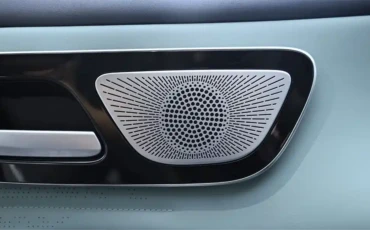 Kualitas Premium Audio Sony pada Interior mobil Lepas L8